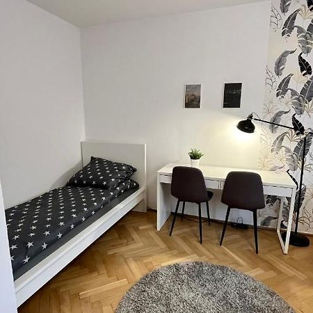 Warszawa Krucza Pokoje Exteriör bild