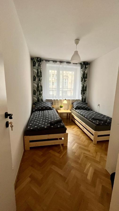 Warszawa Krucza Pokoje Exteriör bild